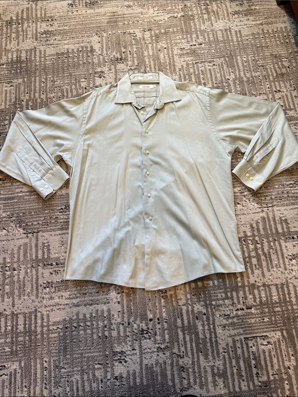 Calvin Klein Men's Sage Green Casual Button-Down Shirt